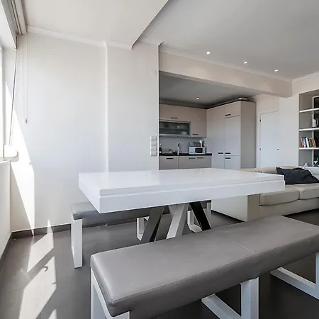 Appartement Amazing In *