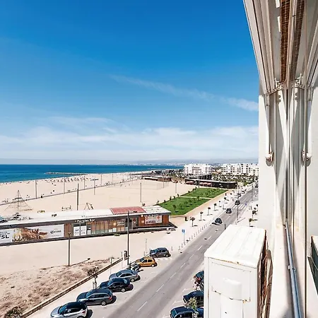 Appartement Amazing In *