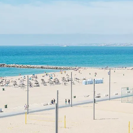 Amazing In Apartamento Costa da Caparica
